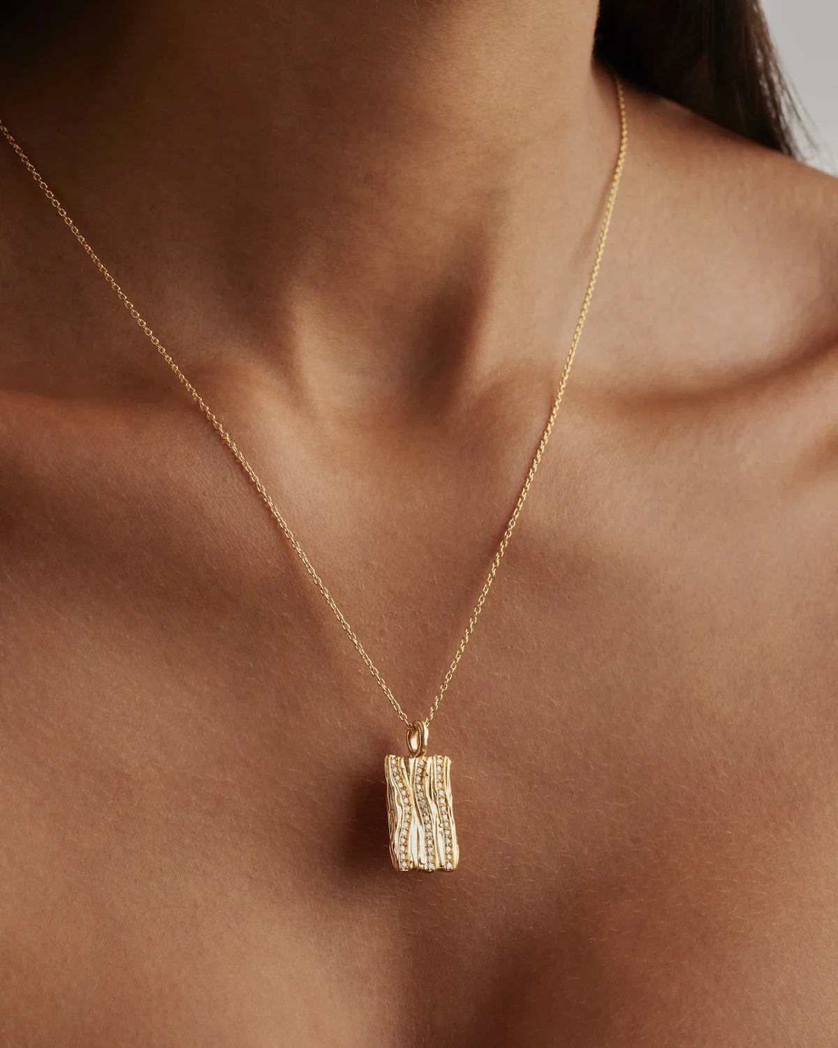 By Charlotte Embrace Stillness Necklace, Gold