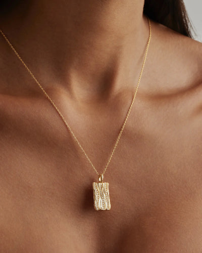 By Charlotte Embrace Stillness Necklace, Gold