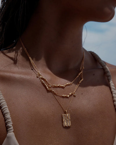 By Charlotte Embrace Stillness Necklace, Gold