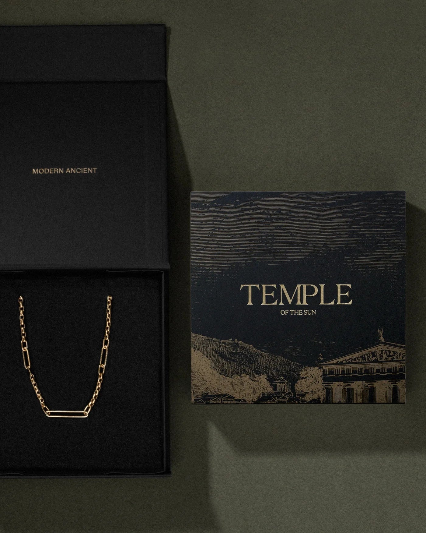 Temple of the Sun Solid Gold Sollus Sapphire Necklace